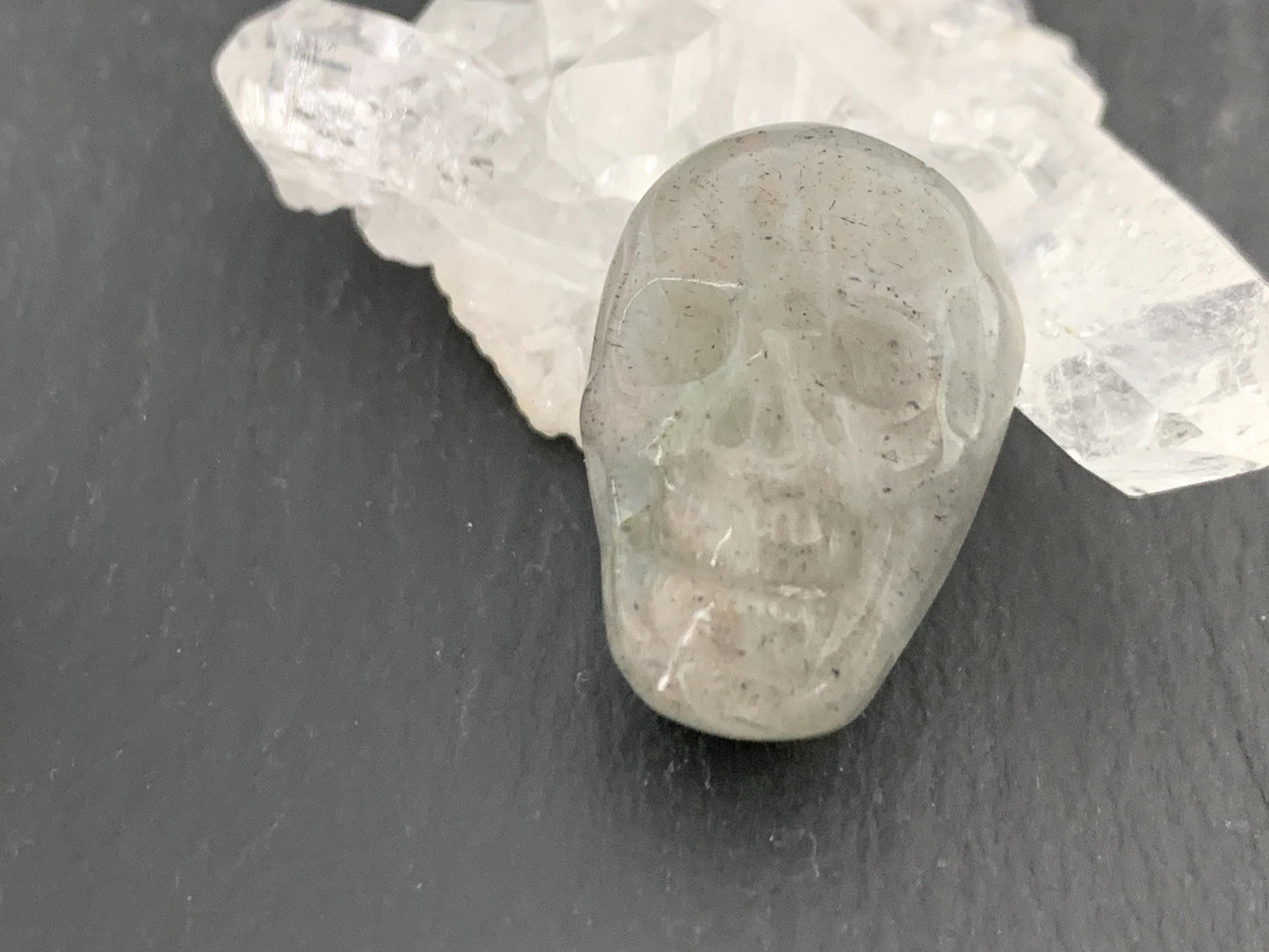 Labradorite Skull Cabochon: Mystic Gemstone Carving, Boho Pendant
