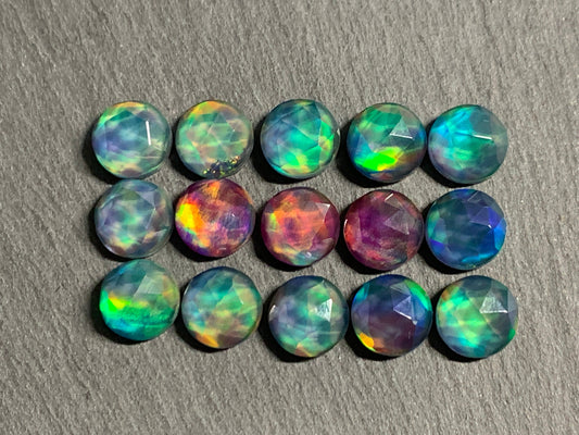 Faceted  Aurora Opal round 10mm cabochon - Doublet cabochons