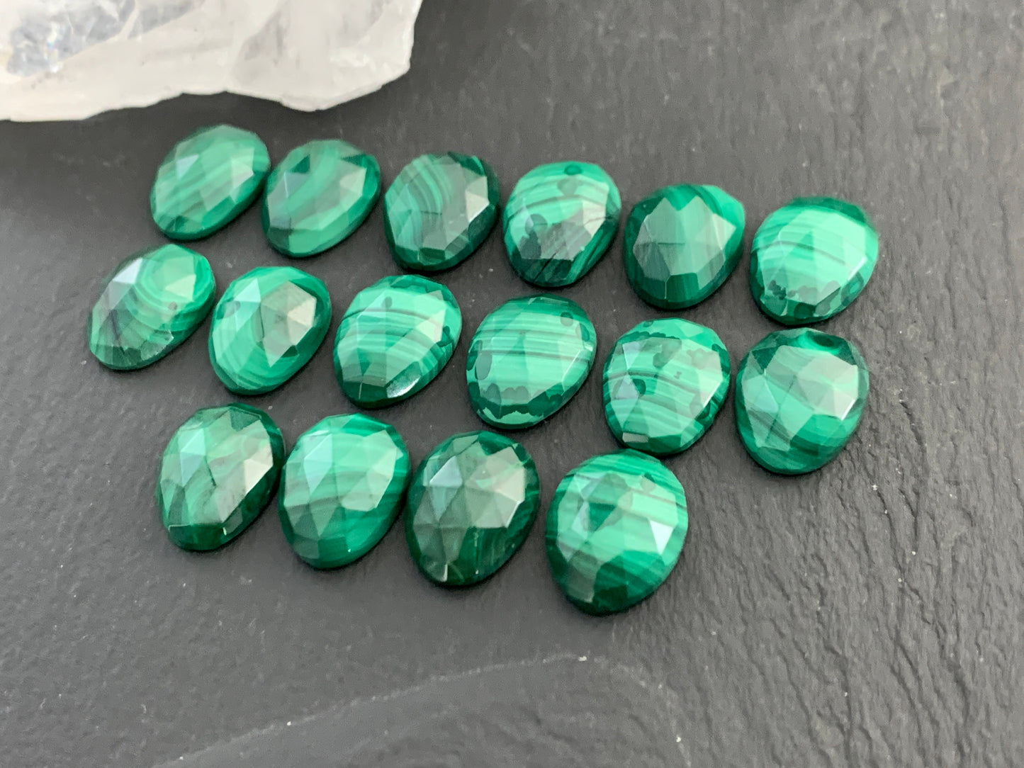Faceted Malachite pear 10x13mm cabochon