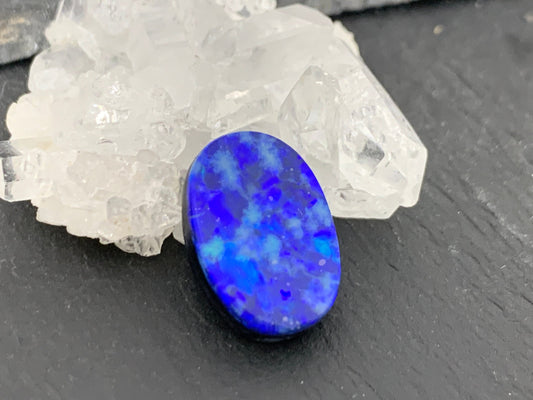 Australian Opal doublet 11x16x3.5mm cabochon - oval