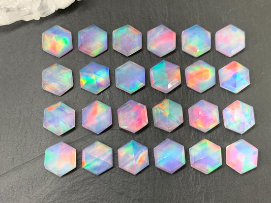 Faceted Aurora Opal hexagon 10mm cabochon - Doublet cabochons - man made Opal