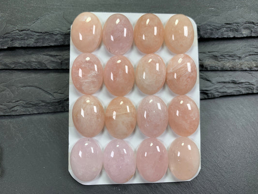 Morganite oval 15x20mm cabochon - Calibrated cabochons