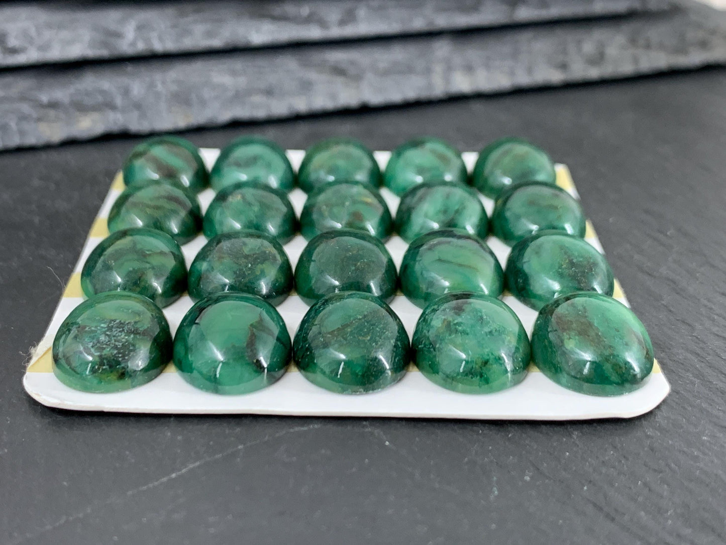 African Jade oval 12x16mm cabochon - Calibrated cabochons