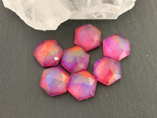 Faceted Aurora Opal hexagon 10mm cabochon - Doublet cabochons