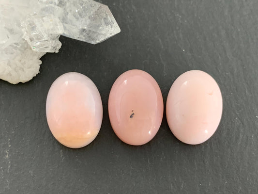 Pink Opal oval 13x18mm Cabochon
