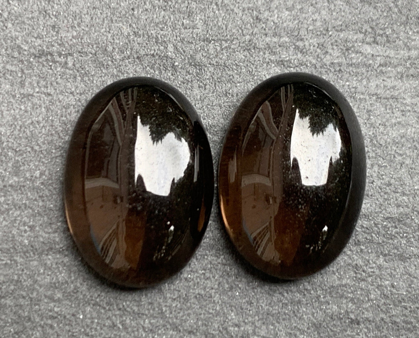Smokey quartz oval cabochon 10x14mm - Calibrated cabochons