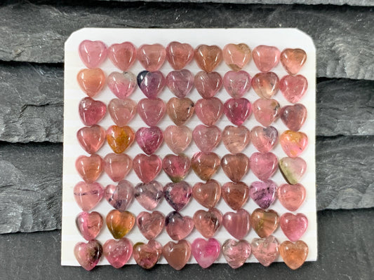 Pink Tourmaline heart 5mm cabochon - Calibrated acbochons