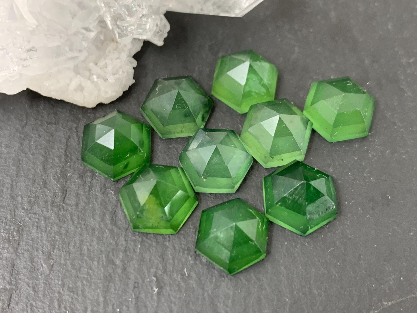 Faceted Serpentine hexagon 8mm cabochon