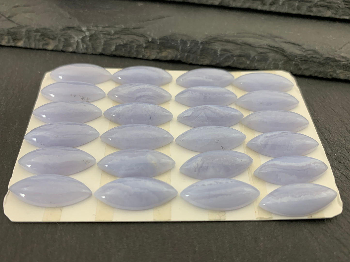 Blue Lace Agate marquise 8x20mm cabochon - Calibrated cabochons