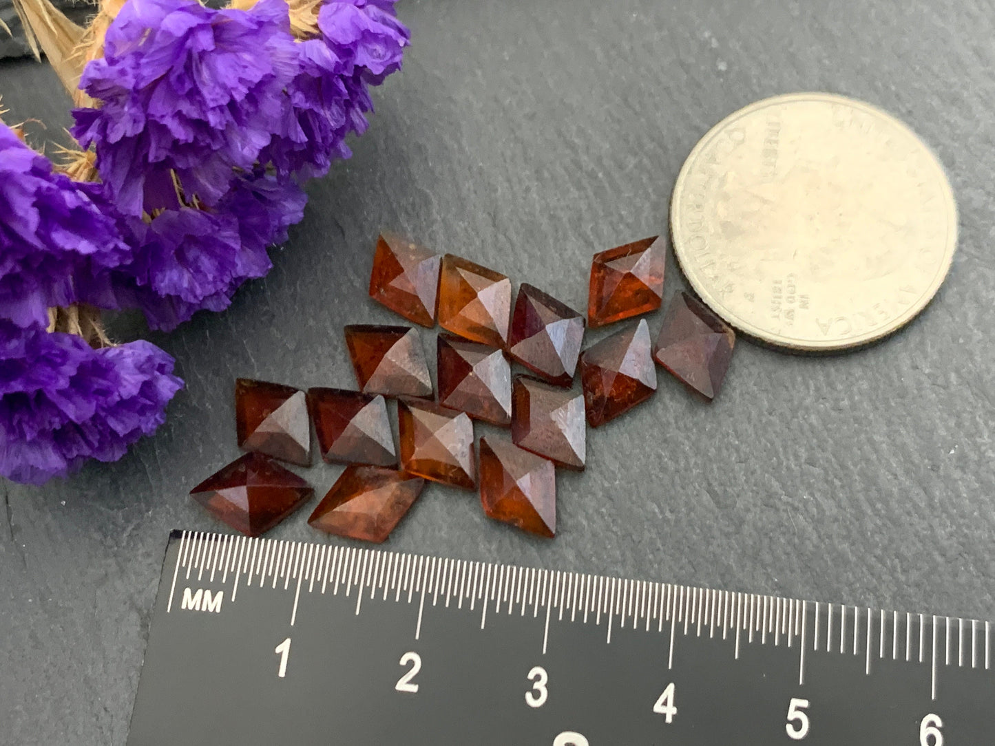 Faceted Hessonite Garnet rhombus 7x10mm cabochon