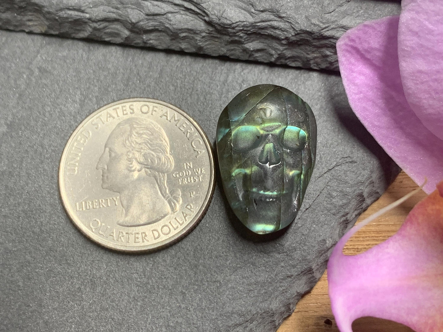 Natural Labradorite Skull, Rainbow Flash Crystal Carving 15x22mm