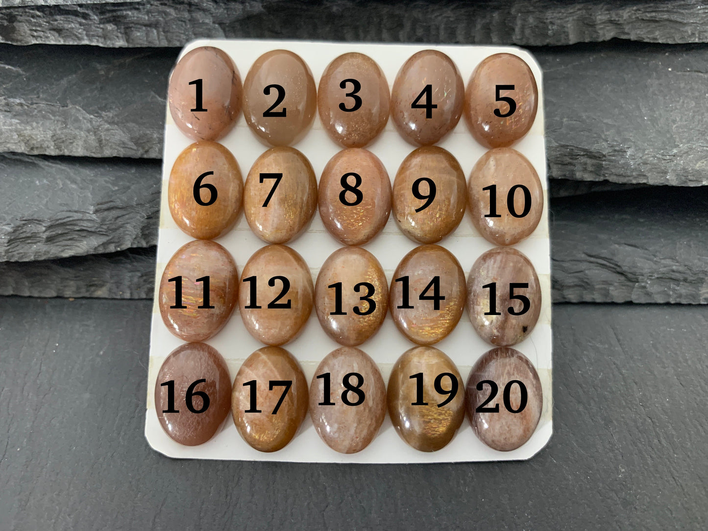 Gold Sunstone oval 12x16mm cabochon - Calibrated cabochons