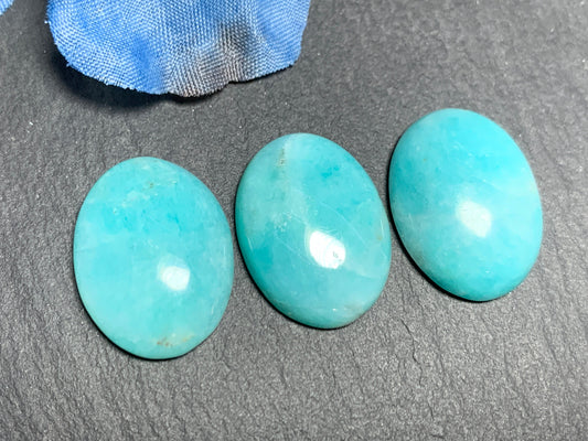 Amazonite oval cabochon 15x20mm - Calibrated cabochons
