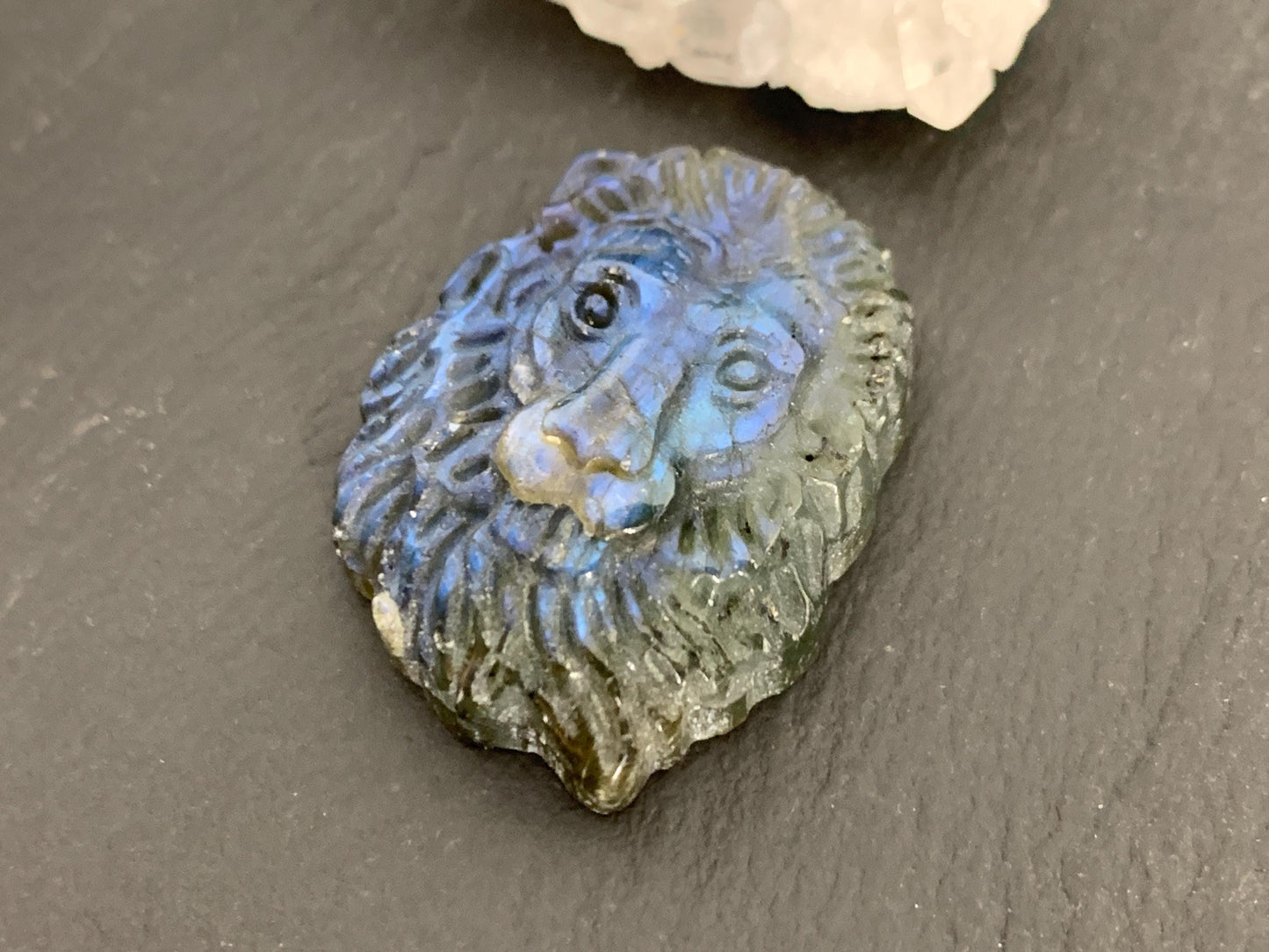 Labradorite Lion 24x33mm Carving- Labradorite Carving