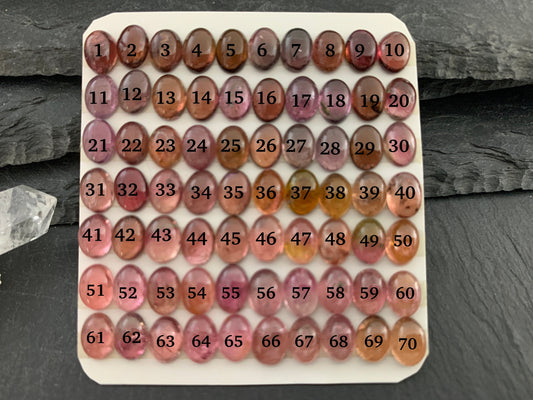 Tourmaline oval 5x7mm cabochon - Calibrated cabochons