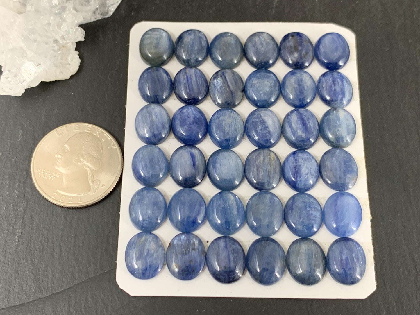 Kyanite oval 10x12mm cabochon