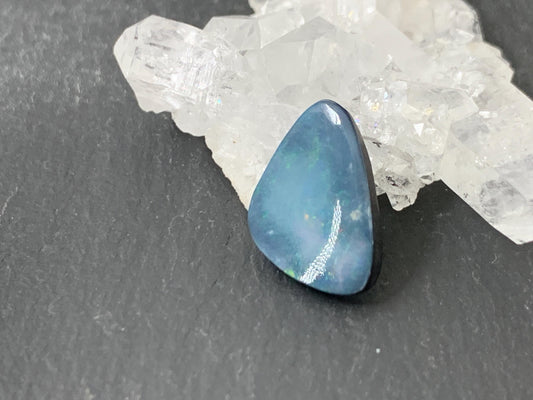 Australian Opal doublet 11x15x3mm cabochon