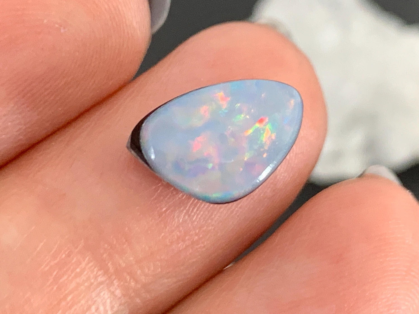 Australian Opal Doublet 7x12x4mm cabochon