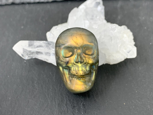 Labradorite Skull Cabochon 15x22mm – Natural Green Gemstone Flat Back Carving