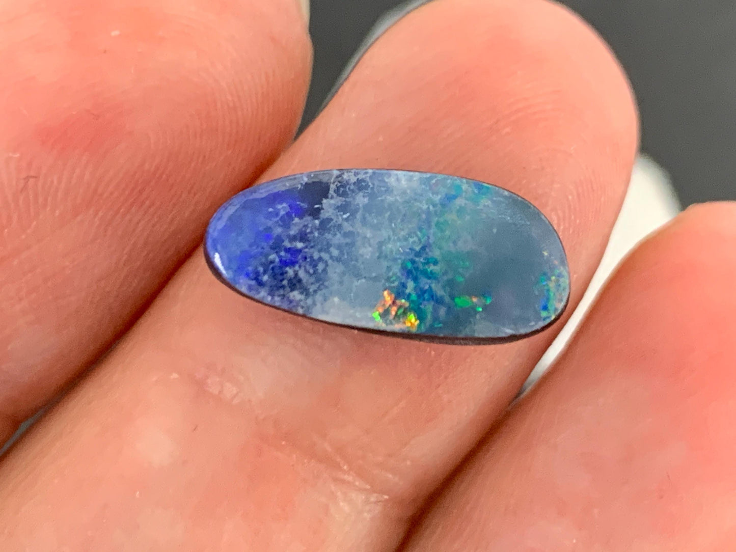 Australian Opal doublet 7x15x3.5mm cabochon